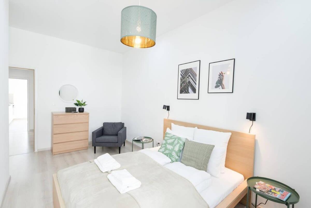Trendy Central Apartment At Castle Будапеща Екстериор снимка