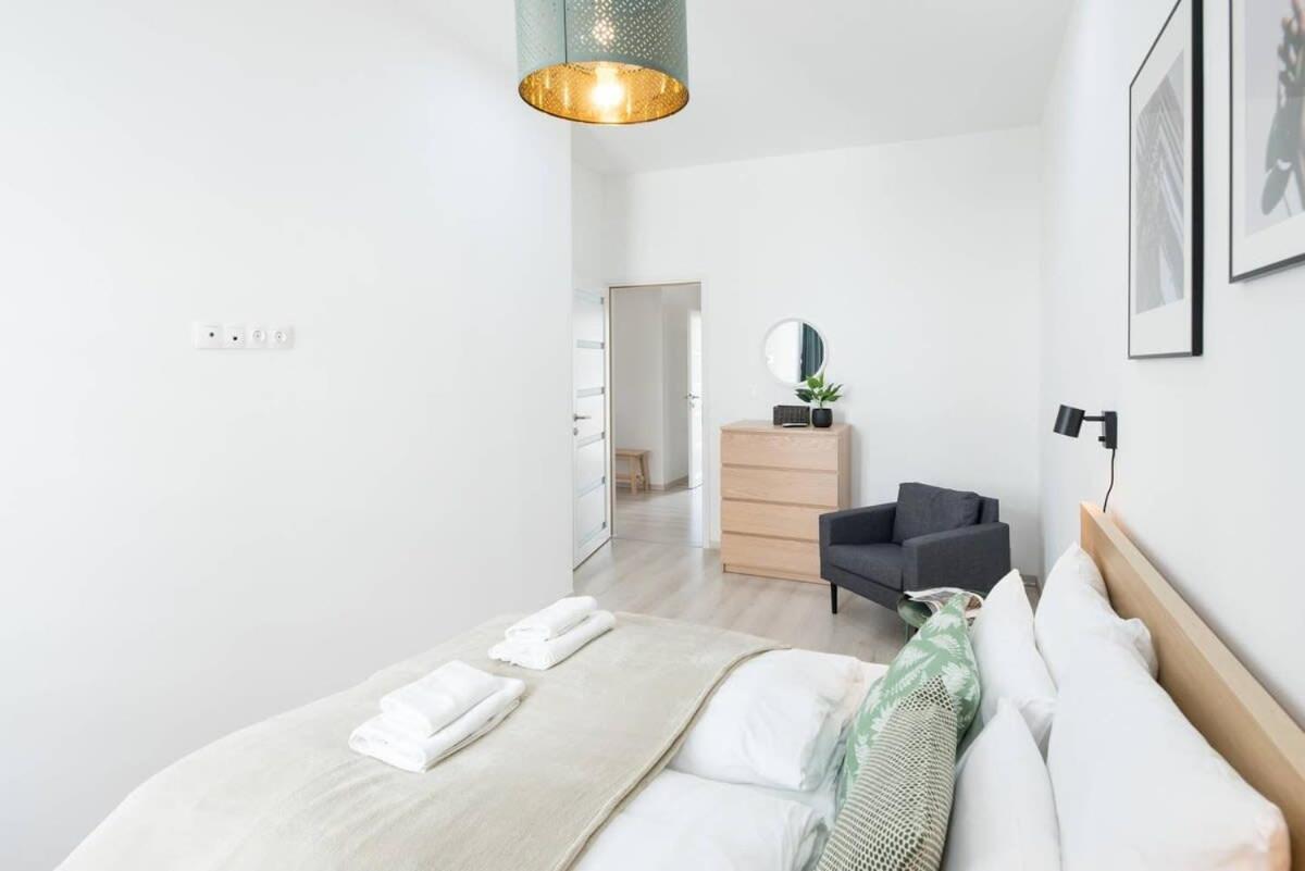 Trendy Central Apartment At Castle Будапеща Екстериор снимка