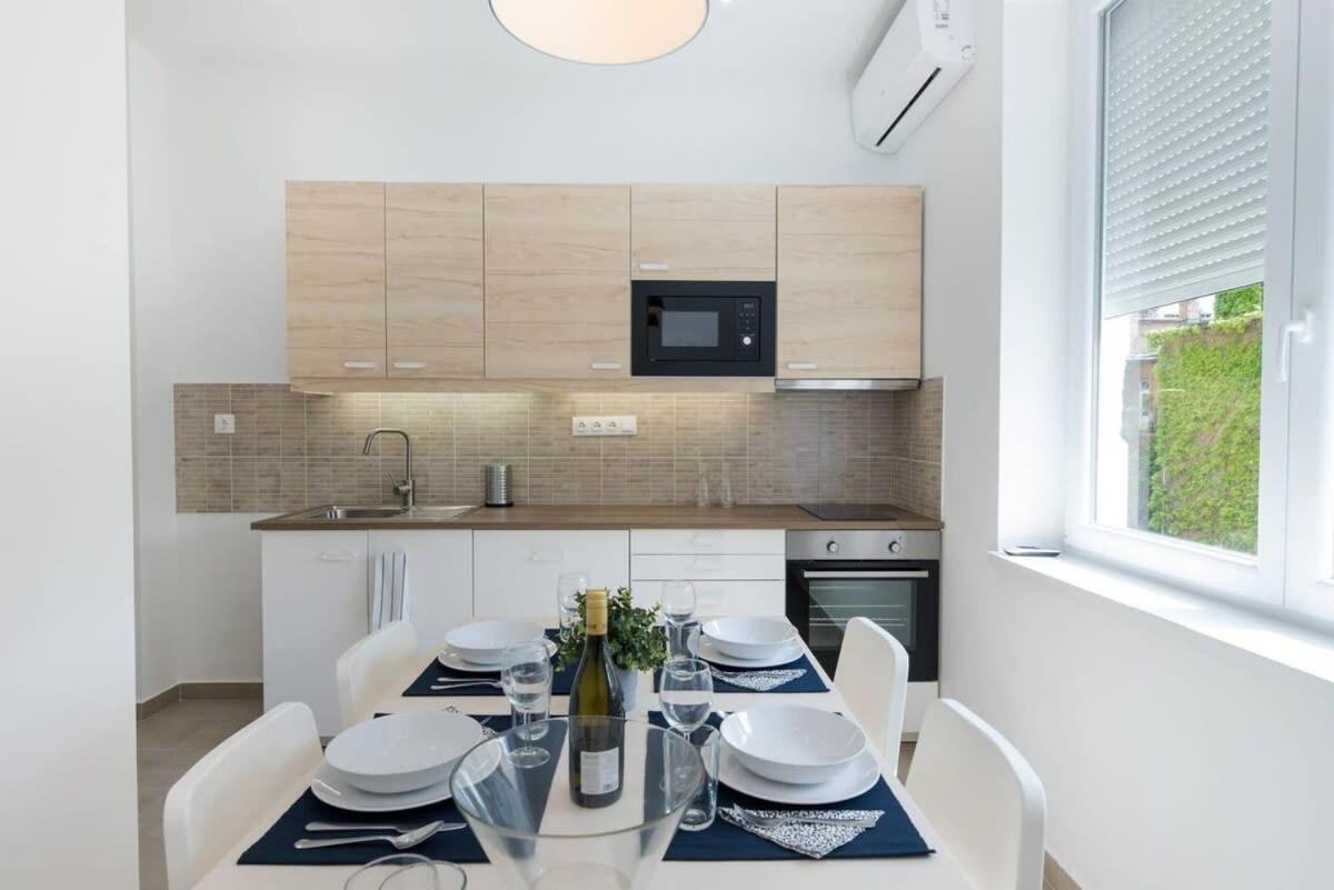 Trendy Central Apartment At Castle Будапеща Екстериор снимка