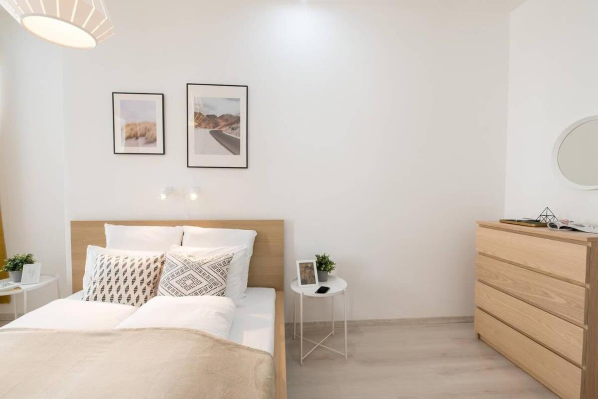 Trendy Central Apartment At Castle Будапеща Екстериор снимка