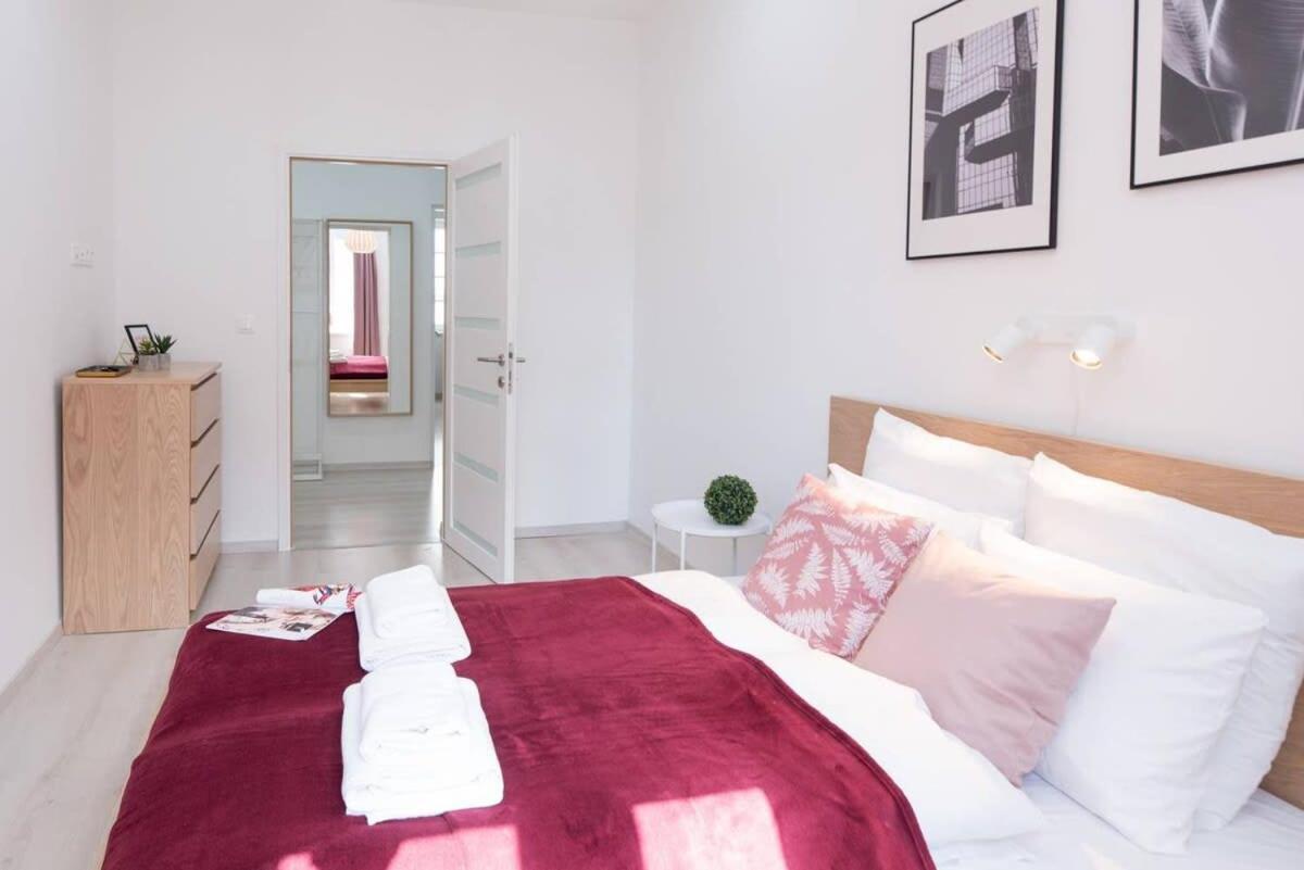 Trendy Central Apartment At Castle Будапеща Екстериор снимка