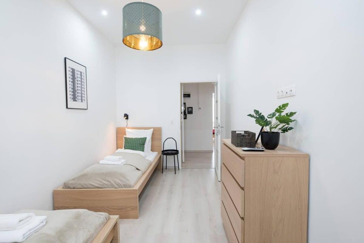 Trendy Central Apartment At Castle Будапеща Екстериор снимка